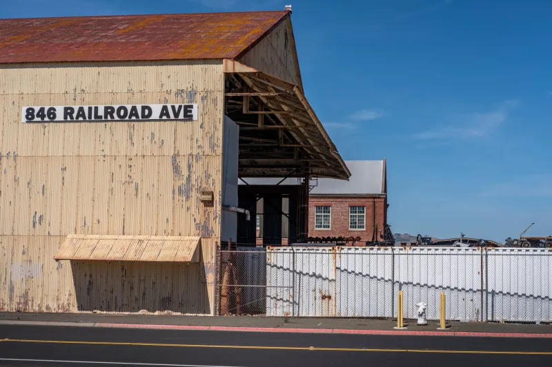 Bankrupt and Back: Six American Companies That Hit Rock Bottom and Then Rewrote Their Industries